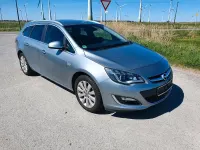 Usata Opel Astra 165 CV (121 kW) 2014 Grigio Station wagon
