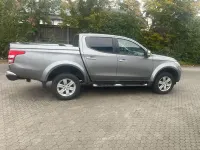 Gebraucht Mitsubishi L200 Plus 181 PS (133 kW) 2018 Grau Pickup