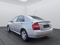 Gebraucht Kia Cerato LX 105 PS (77 kW) 2004 Silber Limousine