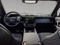 Gebraucht Land Rover Defender 643 PS (472 kW) 2026 Charente grey SUV