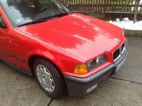 Brugt BMW 318 113 HK (83 kW) 1993 Rød Sedan