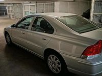 Gebraucht Volvo S60 140 PS (102 kW) 2006 Silber Limousine