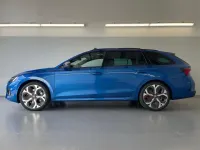 Neu Skoda Octavia RS 265 PS (194 kW) 2026 Blau Kombi