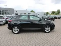 Gebraucht Opel Grandland X Basis 131 PS (96 kW) 2022 Schwarz SUV