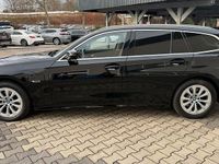 Gebraucht BMW 320e 163 PS (119 kW) 2022 Schwarz Limousine