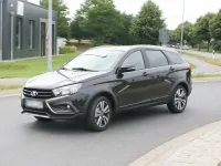 Gebraucht Lada Vesta 102 PS (75 kW) 2020 Schwarz Kombi