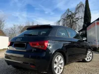 Gebraucht Audi A1 Attraction 86 PS (63 kW) 2014 Schwarz Kleinwagen
