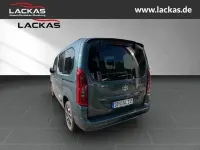 Gebraucht Toyota Proace Verso Basis 130 PS (95 kW) 2024 Libeccio blue metallic Kombi
