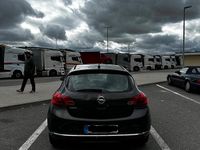 Gebraucht Opel Astra 140 PS (102 kW) 2014 Grau Kleinwagen