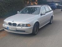 Gebraucht BMW 520 178 PS (130 kW) 1998 Silber Kombi