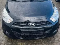 Gebraucht Hyundai i10 69 PS (50 kW) 2013 Schwarz Kleinwagen