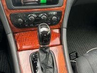 Gebraucht Mercedes C200 143 PS (105 kW) 2003 Weiß Kleinwagen