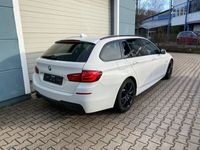 gebraucht BMW 525 d xDrive M-Paket*Softclose*Keyless*Xenon*Shad