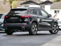 Gebraucht Mercedes GLA180 Progressive 116 PS (85 kW) 2024 Schwarz metalliclack kosmossch SUV