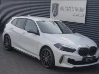 Gebraucht BMW M135 Comfort Edition 306 PS (225 kW) 2021 Alpinweiss iii Kleinwagen