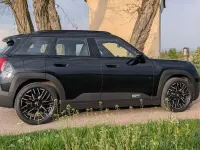 Usado Mini Aceman 135 kW (184 HP) 2025 Preto SUV