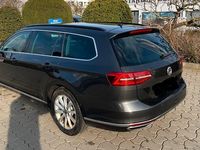 Gebraucht VW Passat 190 PS (139 kW) 2019 Grau Kombi