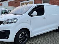 Gebraucht Opel Vivaro 177 PS (130 kW) 2020 Weiß Van / Kleinbus