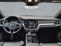 Gebraucht Volvo S60 Plus 455 PS (334 kW) 2023 Schwarz Limousine