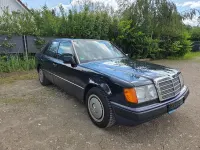 Gebraucht Mercedes 230 132 PS (97 kW) 1991 Blau Limousine
