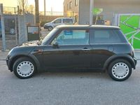 Gebraucht Mini Cooper 115 PS (84 kW) 2004 Schwarz Kleinwagen