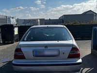 Second-hand Honda Civic 75 CP (55 kW) 2000 Argintiu Berlinǎ