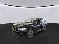 Gebraucht VW Tiguan Life 150 PS (110 kW) 2023 Schwarz SUV