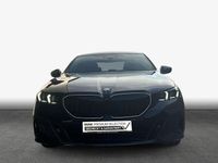 Gebraucht BMW 540 Performance 286 PS (210 kW) 2025 Sophistograu brillanteffekt me Limousine
