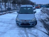 Gebraucht Opel Combo 75 PS (55 kW) 2004 Blau Van / Kleinbus