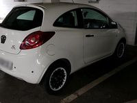 Gebraucht Ford Ka 69 PS (50 kW) 2016 Weiß Kleinwagen