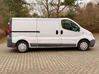 Gebraucht Opel Vivaro 114 PS (83 kW) 2014 Weiß Van / Kleinbus