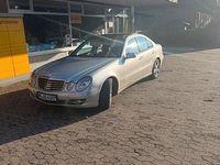 Gebraucht Mercedes E320 224 PS (164 kW) 2006 Grau Limousine