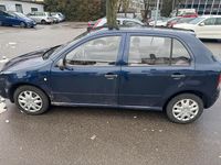 Gebraucht Skoda Fabia 60 PS (44 kW) 2003 Blau Kleinwagen