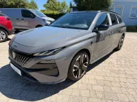 Gebraucht Peugeot 308 SW GT 131 PS (96 kW) 2026 Lackierung seleniumgrau Kombi