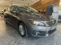 Gebraucht Peugeot 308 Allure 131 PS (96 kW) 2021 Grau Limousine