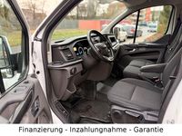Używany Ford Transit Custom Trend 131 KM (96 kW) 2020 Biały Sedan/Limuzyna