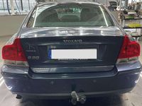 Gebraucht Volvo S60 Summum 163 PS (119 kW) 2007 Blau Limousine