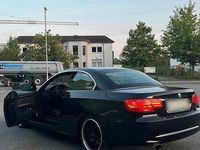 Gebraucht BMW 320 Cabriolet 170 PS (125 kW) 2010 Schwarz Cabrio