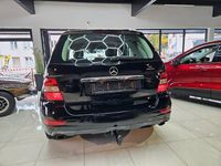 Gebraucht Mercedes ML300 204 PS (150 kW) 2010 Schwarz SUV