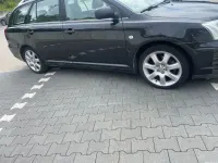 Gebraucht Toyota Avensis Executive 163 PS (119 kW) 2004 Schwarz Kombi