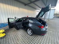 gebraucht Seat Leon LeonSportstourer 1.4 e-Hybrid DSG FR