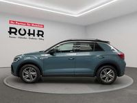 Gebraucht VW T-Roc R-line 150 PS (110 kW) 2025 Petroleum blue metallic SUV