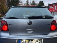 Gebraucht VW Polo Comfortline 75 PS (55 kW) 2004 Silber Kleinwagen