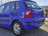 Gebraucht VW Polo Basis 75 PS (55 kW) 2002 Blau Limousine