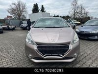 Gebraucht Peugeot 208 Active 82 PS (60 kW) 2012 Grau Kleinwagen