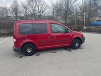 Gebraucht VW Caddy Life 109 PS (80 kW) 2009 Rot Van / Kleinbus