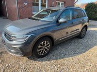 Gebraucht VW Tiguan 150 PS (110 kW) 2023 Grau SUV