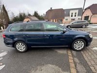 Gebraucht VW Passat Comfortline 160 PS (117 kW) 2014 Blau Kombi