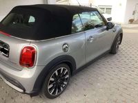 Gebraucht Mini Cooper S Cabriolet 178 PS (130 kW) 2024 Silber Cabrio