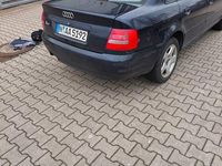 Gebraucht Audi A4 116 PS (85 kW) 1998 Blau Limousine